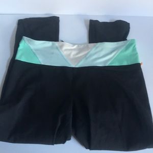 Lululemon Leggings with Blue Waistband size 6